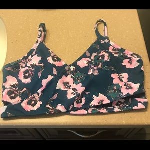 Fabletics Tammy low impact sport bra.